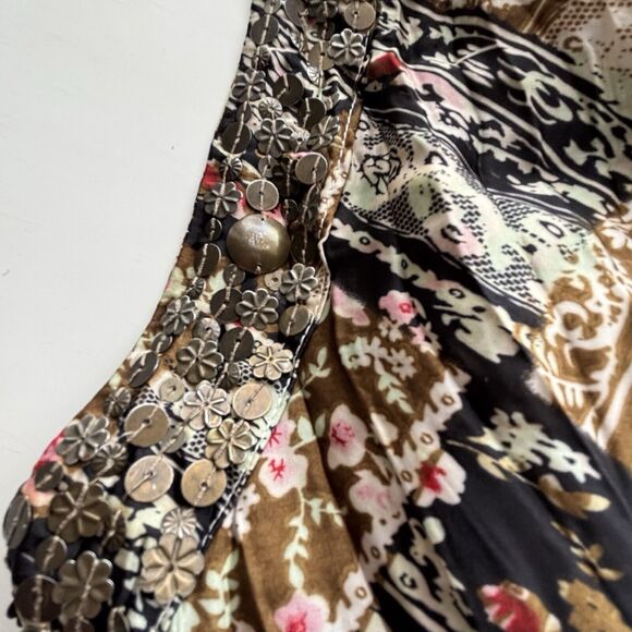 Cato Tunic Top Brown Boho Floral Crinkle Stretch Embellished VNeck - Picture 7 of 11